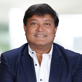 Professional Headshot of Sat Dutta